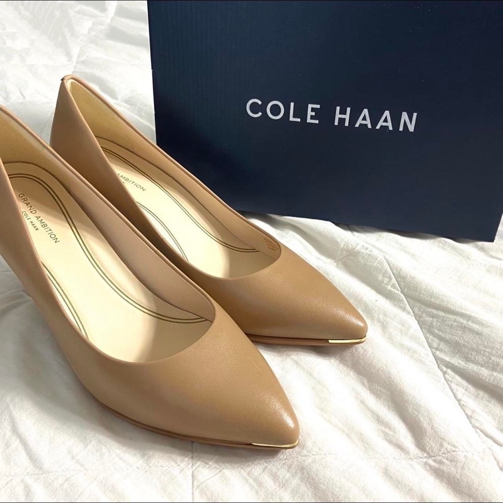 NWT Cole Hahn Nude Heels FREE SHIPPING